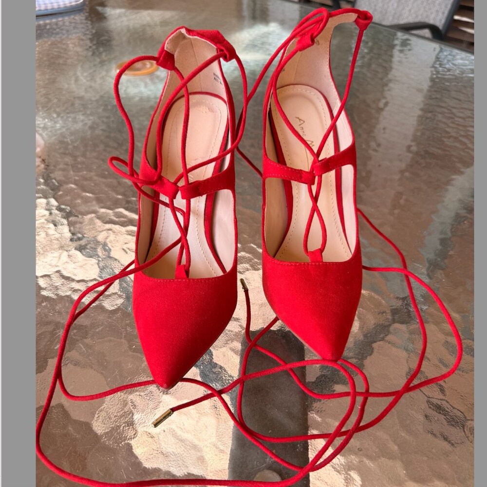 Anne Michelle Lace-Up Pointed Toe Heel (Size 7)